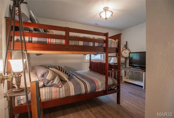 $400,000 | 56 Lueckle Drive, Van Buren, MO 63965