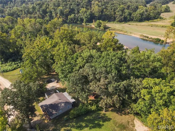 $400,000 | 56 Lueckle Drive, Van Buren, MO 63965