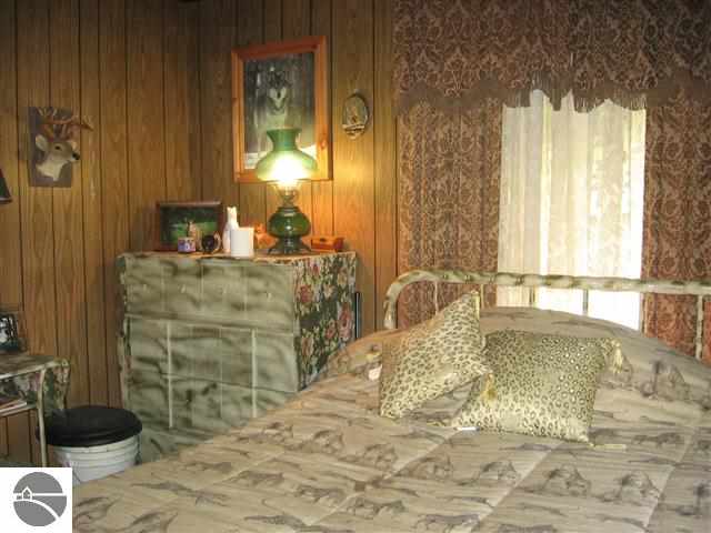 1251 Kitchen Road Whittemore, MI 48770 - Photo 9 of 13 1745350-8.JPG