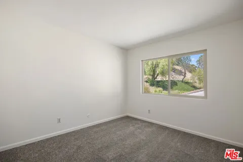 $639,000 | 24817 Sand Wedge Lane, Valencia, CA 91355