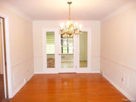 679 North Renaud Road Grosse Pointe, MI 48236 - Photo 4 of 18 Dining Room