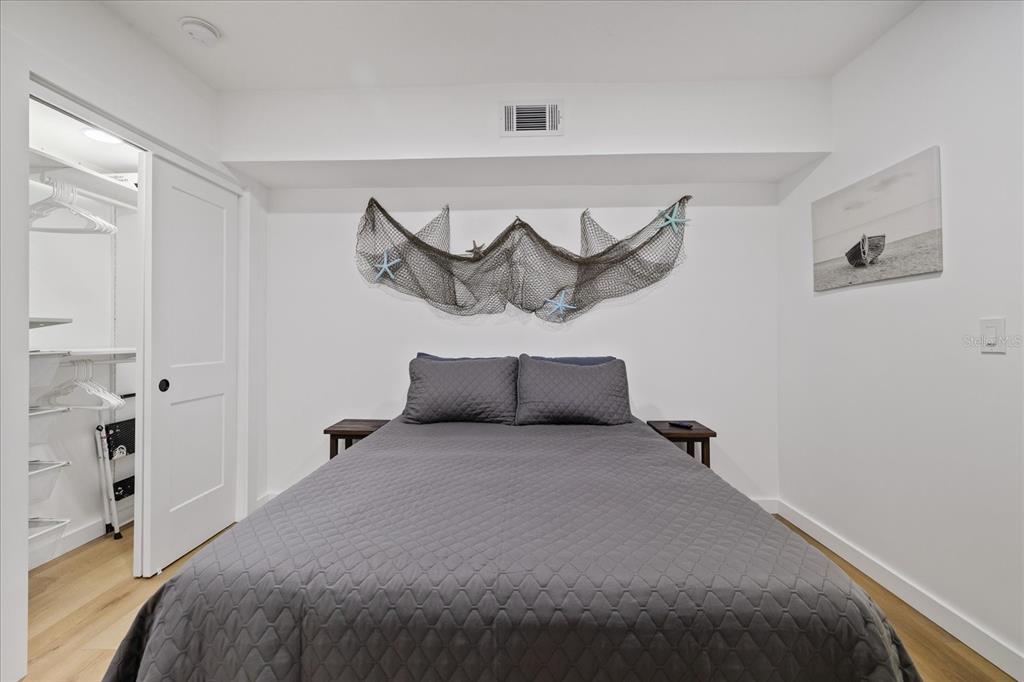 253 Rex Place, Unit B Madeira Beach, FL 33708 - Photo 13 of 31 Gallery Image 13