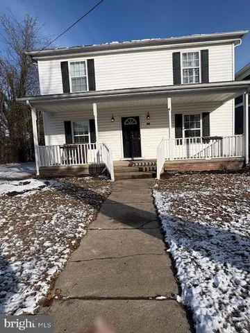 $950 | 308 North Main Street, Unit A, Gordonsville, VA 22942