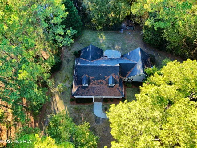 $322,500 | 13500 Wesleyan Drive, Laurinburg, NC 28352