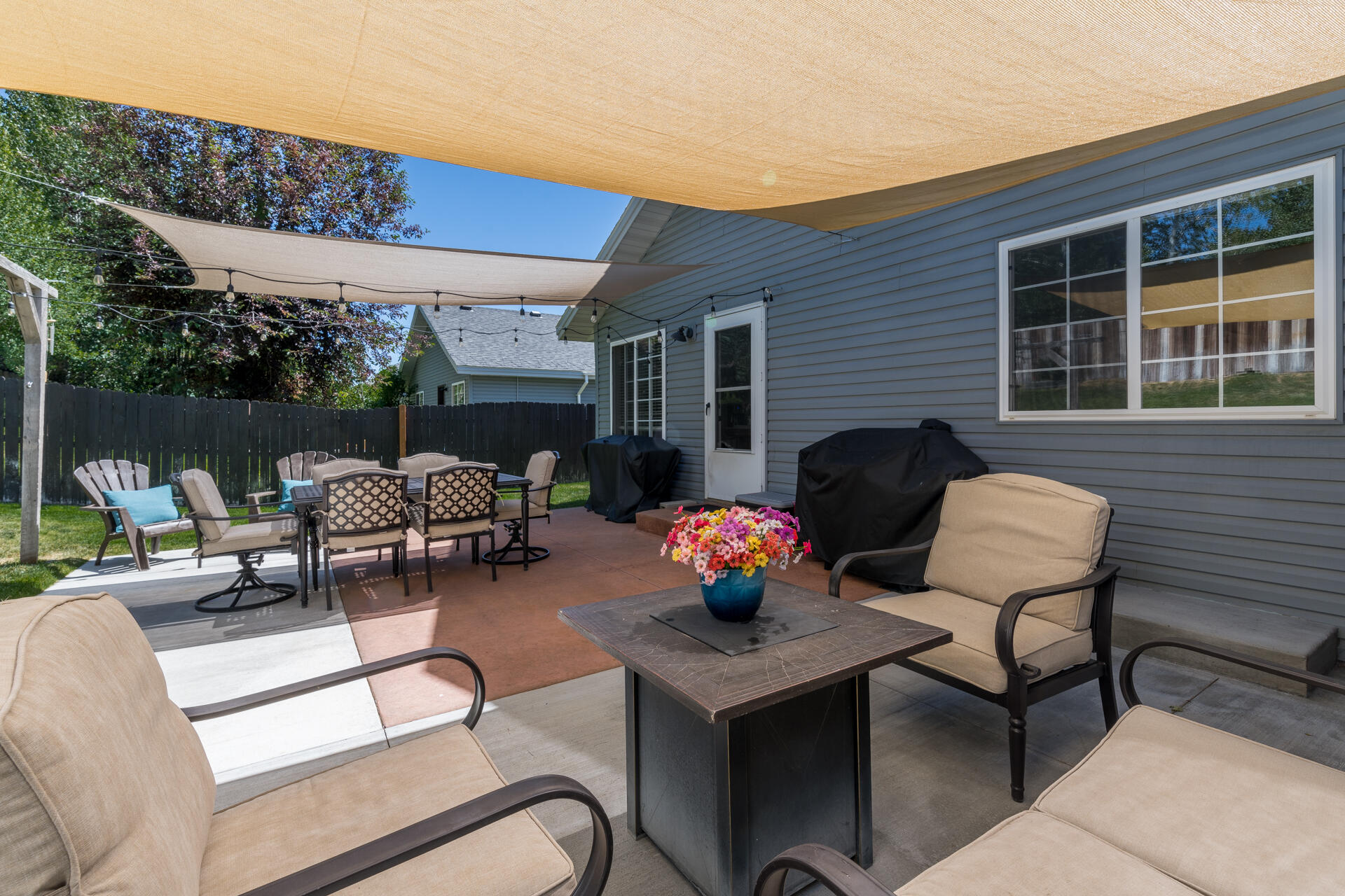 201 9th Street Bellevue, ID 83313 - Photo 17 of 21 Patio