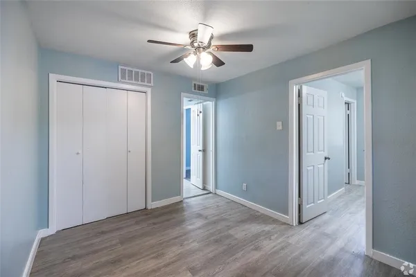 $900 | 301 Rolston Road, Unit 315102, Irving, TX 75060