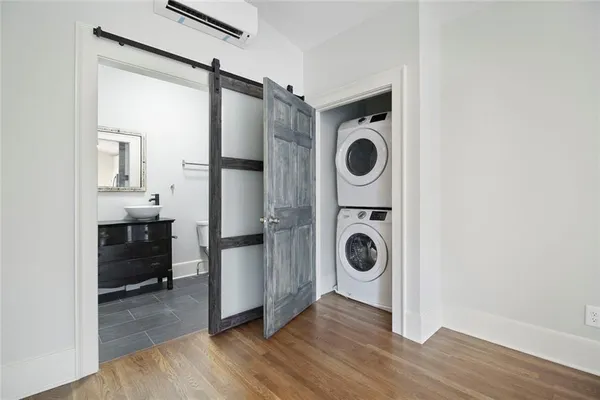 $1,700 | 940 St Charles Avenue Northeast, Unit B, Atlanta, GA 30306