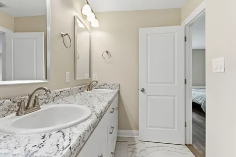 $348,900 | 5624 Charter Circle, Gulf Breeze, FL 32563