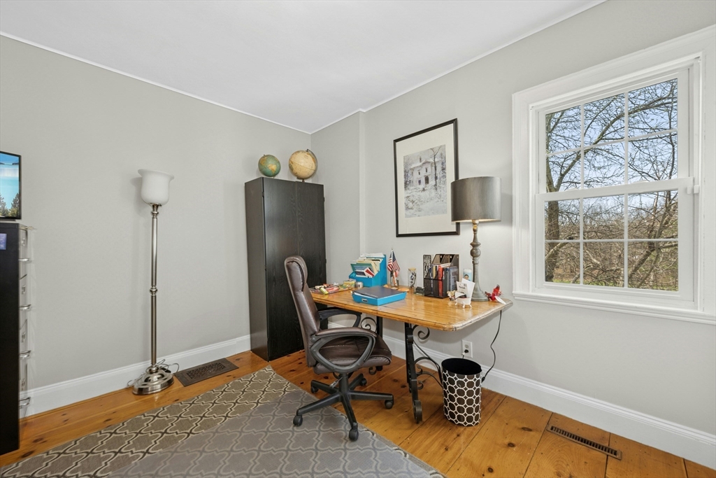 77 Center Bridge Road Lancaster, MA 01523 - Photo 18 of 39 Gallery Image 18