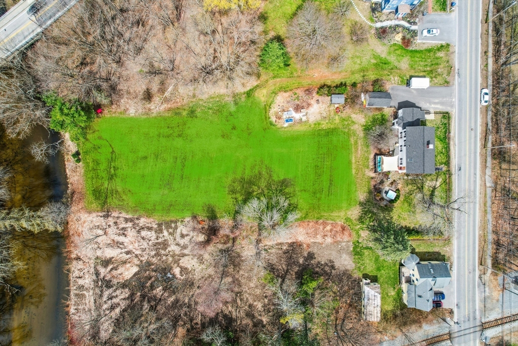77 Center Bridge Road Lancaster, MA 01523 - Photo 36 of 39 Gallery Image 36