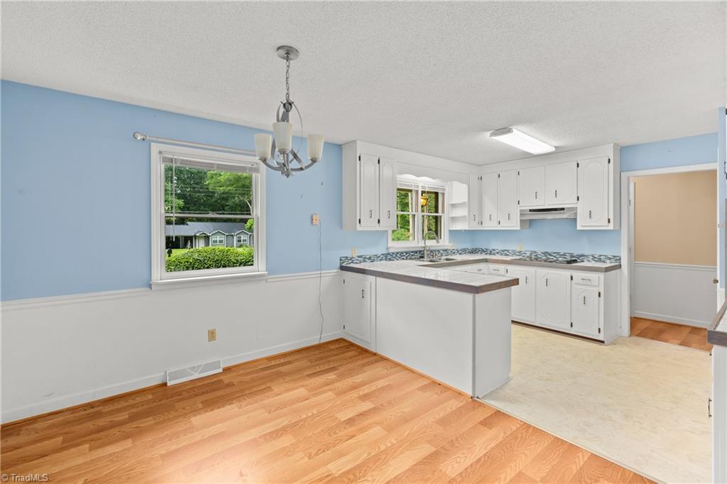 7545 Grapevine Road Lewisville, NC 27023 - Photo 9 of 39 Gallery Image 9