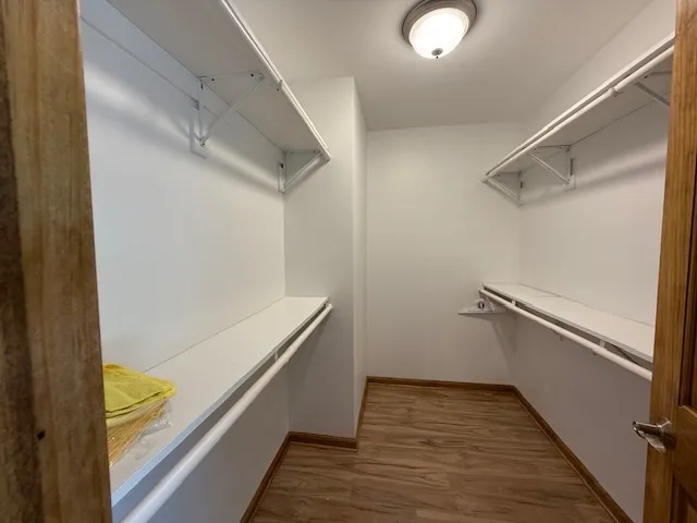 $2,650 | 26324 West Prospect Avenue, Antioch, IL 60002