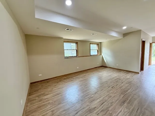 $2,650 | 26324 West Prospect Avenue, Antioch, IL 60002