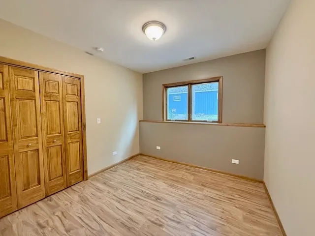 $2,650 | 26324 West Prospect Avenue, Antioch, IL 60002