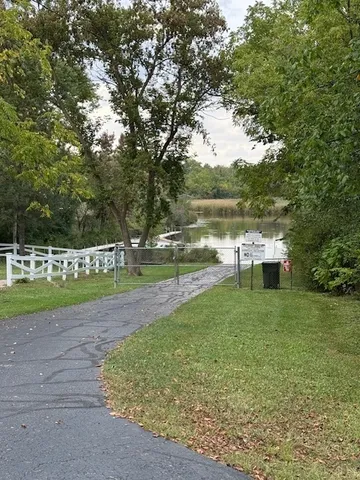 $2,650 | 26324 West Prospect Avenue, Antioch, IL 60002