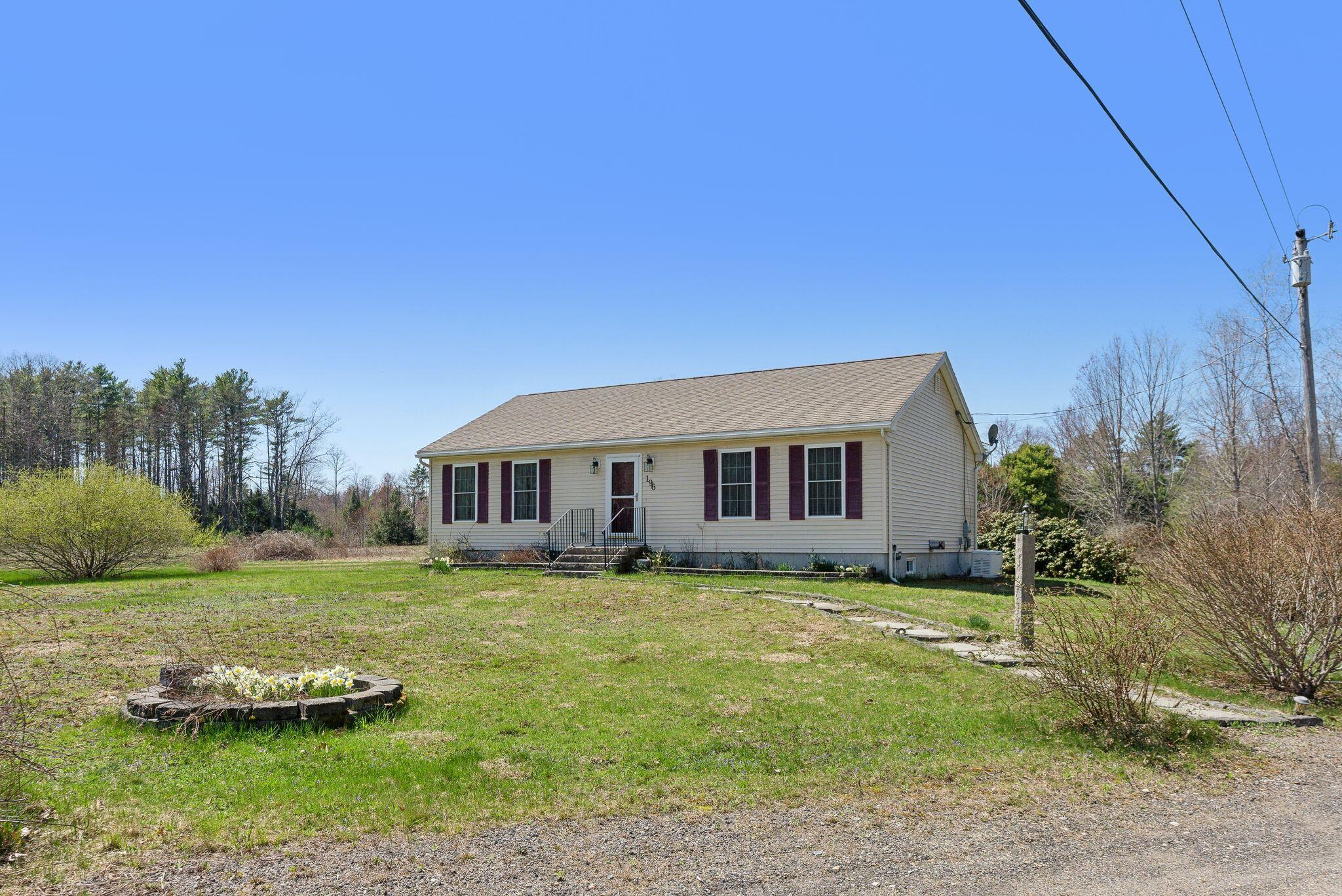 196 Jenkins Road Saco, ME 04072 - Photo 2 of 38 2_DSC04598