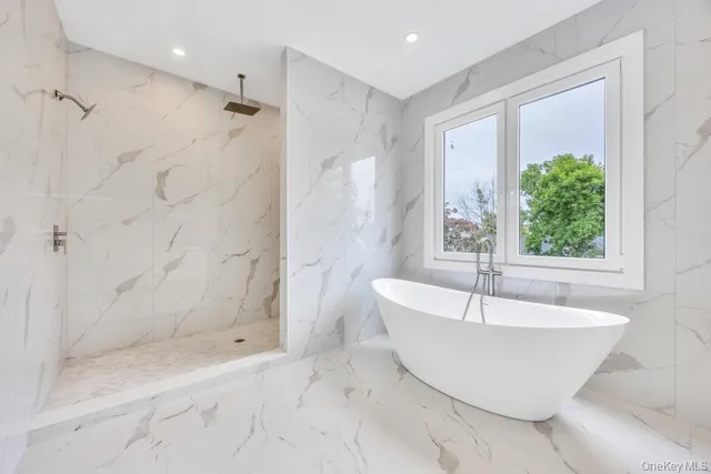 $1,488,888 | 472 Farm Ranch Road East, Bethpage, NY 11714