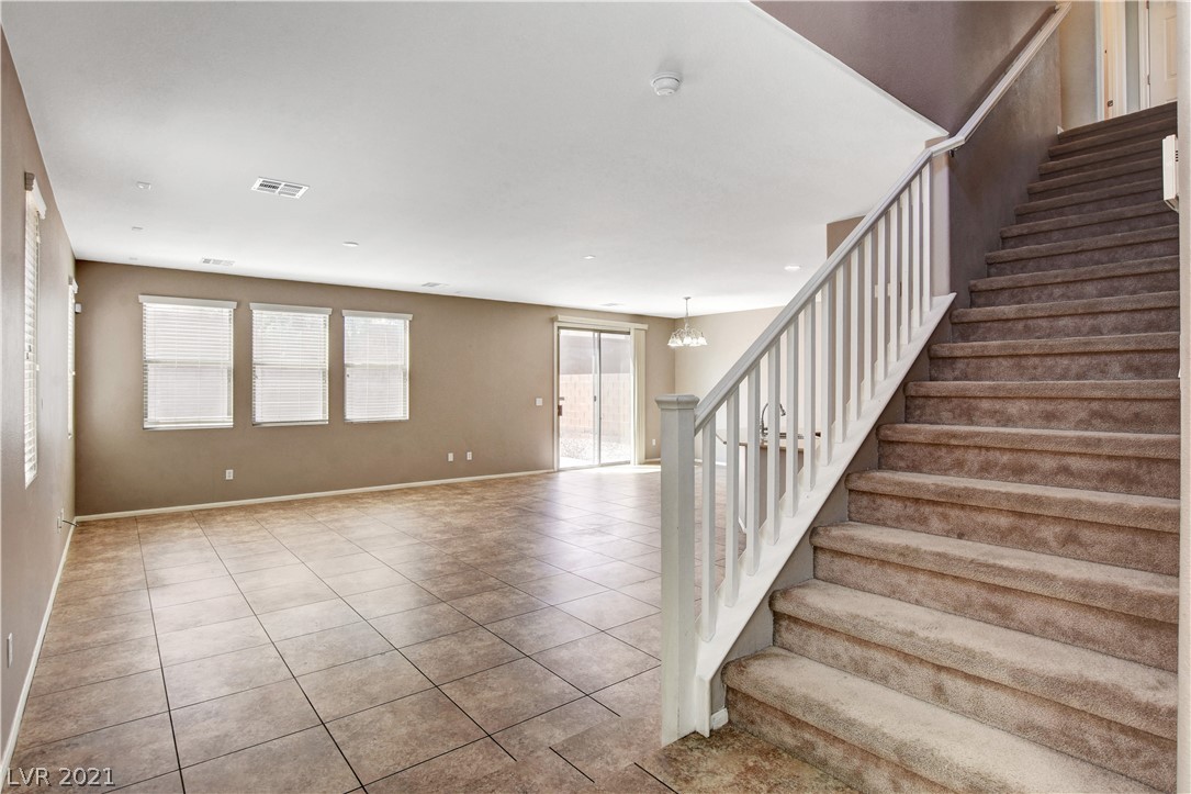 757 Rustic Desert Place Henderson, NV 89011 - Photo 5 of 46