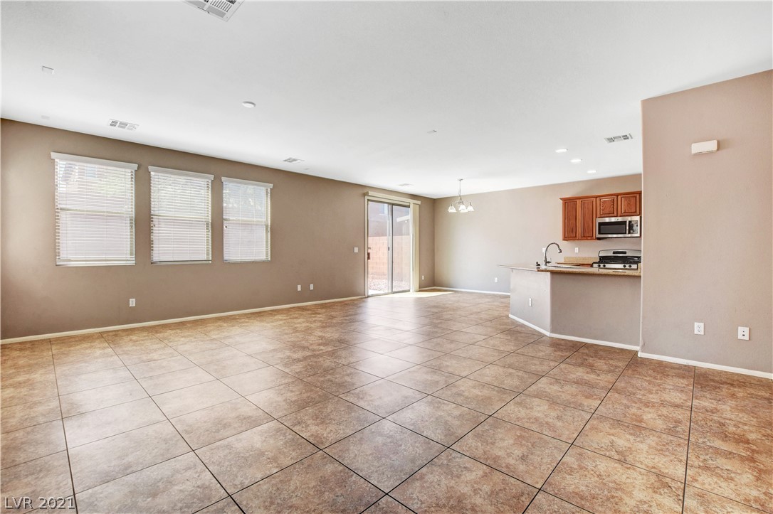 757 Rustic Desert Place Henderson, NV 89011 - Photo 6 of 46