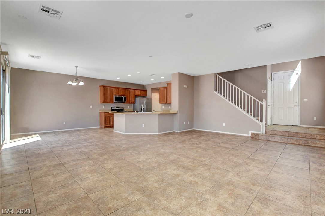 757 Rustic Desert Place Henderson, NV 89011 - Photo 7 of 46