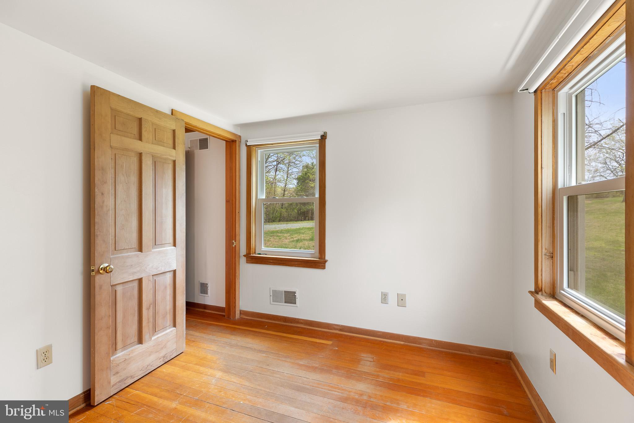 8358 Botha Road Warrenton, VA 20186 - Photo 17 of 35 Bedroom