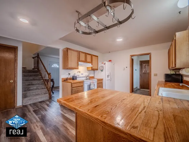 $339,900 | 2040 South Beverly Street, Casper, WY 82601