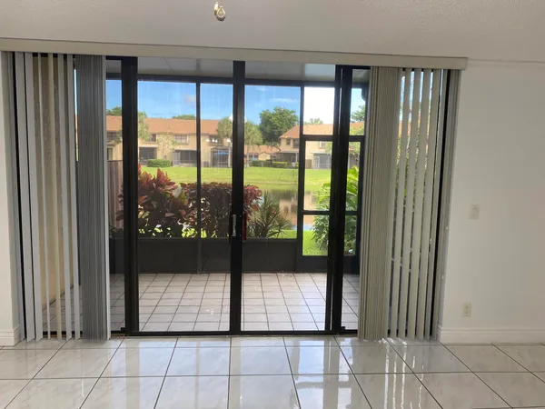 $2,300 | 3961 Cocoplum Circle, Unit F, Coconut Creek, FL 33063