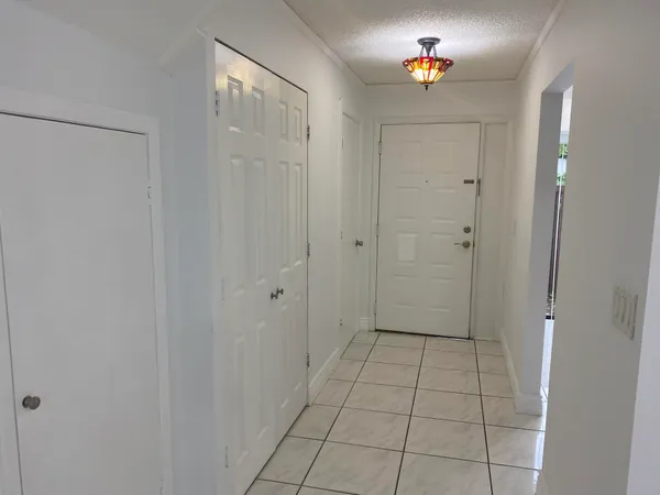 $2,300 | 3961 Cocoplum Circle, Unit F, Coconut Creek, FL 33063