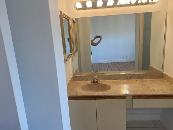 $2,300 | 3961 Cocoplum Circle, Unit F, Coconut Creek, FL 33063