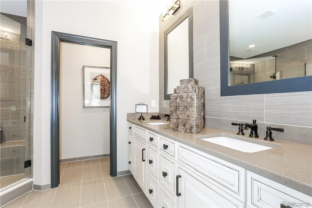 42776 Cardinal Way, Unit 53 Novi, MI 48375 - Photo 10 of 17 Corrected-16.jpg