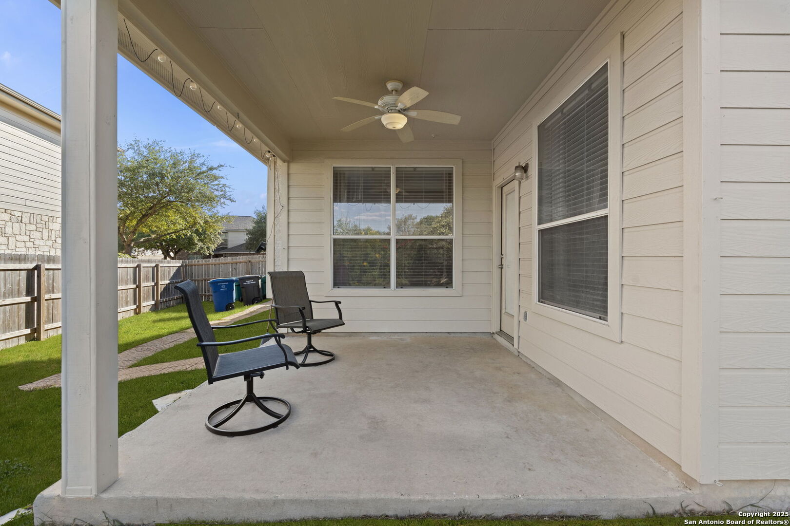 8947 Burnt Path Helotes, TX 78023 - Photo 31 of 34 a view of a chairs and tables in the house