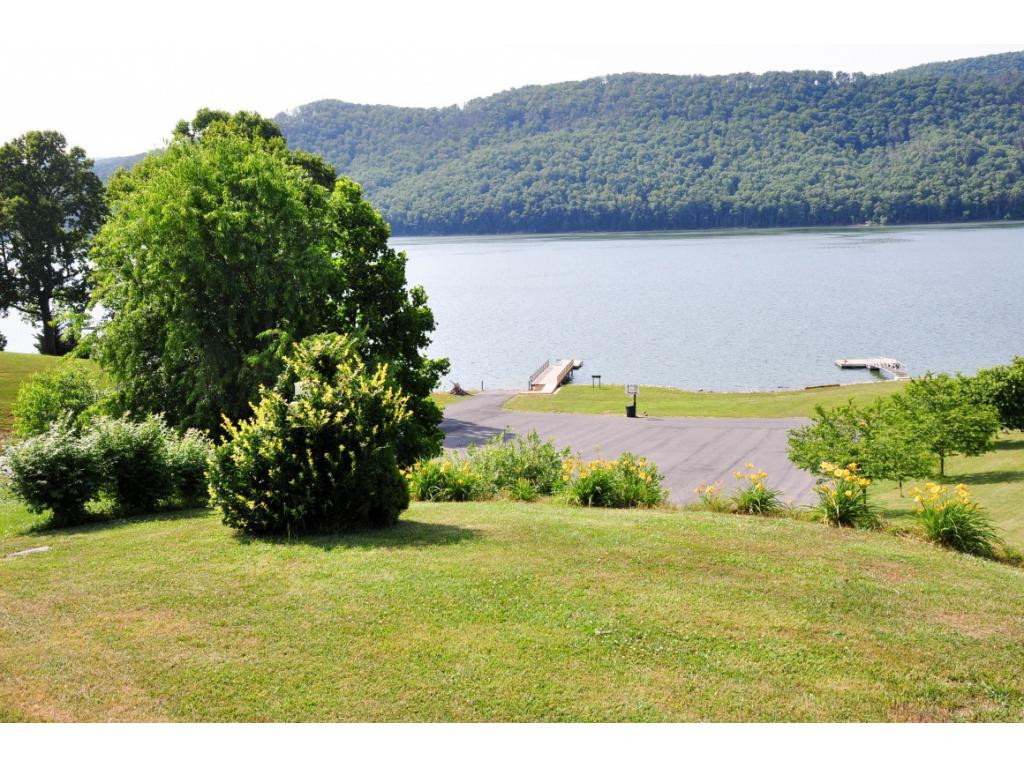 Lot 8 Deer Ridge Butler, TN 37640 - Photo 3 of 13 Lakefront Common AreaDocks