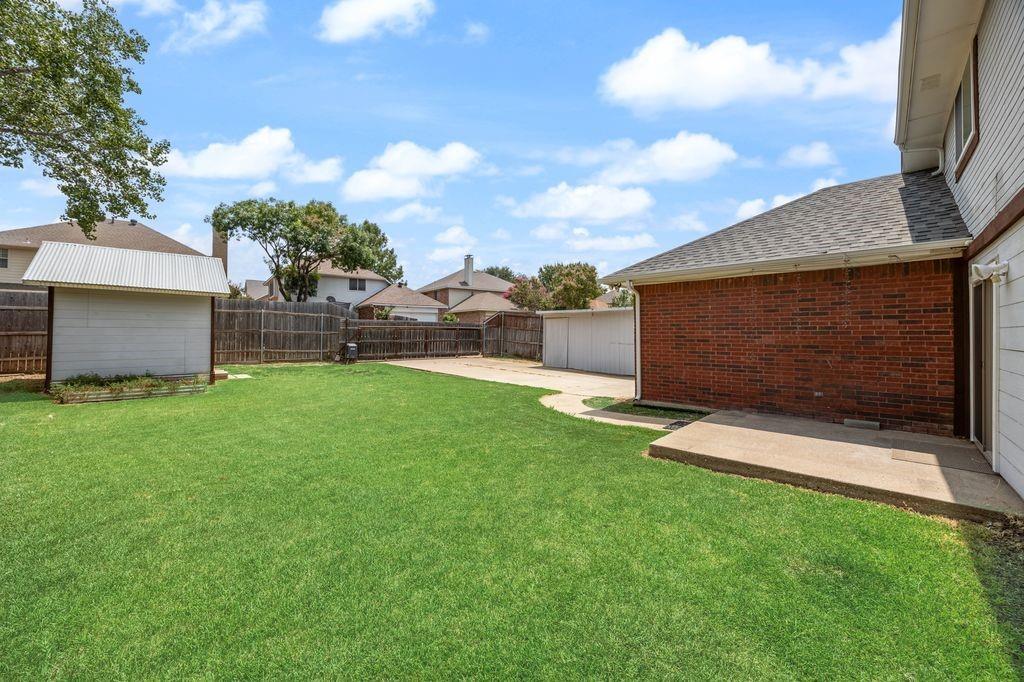 2152 McCoy Road Carrollton, TX 75006 - Photo 18 of 20 Gallery Image 18