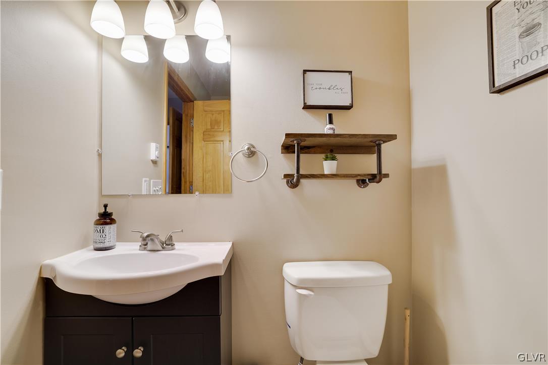 3353 Oberon Road Tobyhanna, PA 18466 - Photo 20 of 34 Gallery Image 20