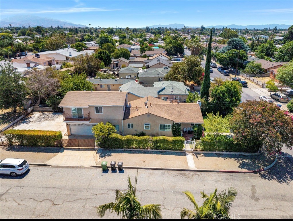 10322 Rincon Avenue Pacoima, CA 91331 - Photo 2 of 33 Gallery Image 2