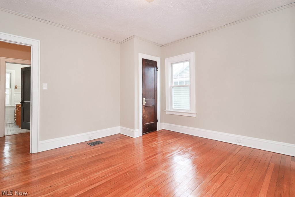 12996 Cedar Road Cleveland Heights, OH 44118 - Photo 24 of 35 Gallery Image 24