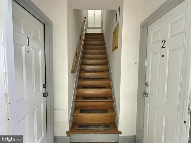 a view of an entryway