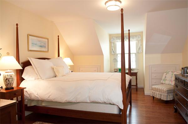 6 Peacedale Road Needham, MA 02492 - Photo 20 of 30 Gallery Image 20