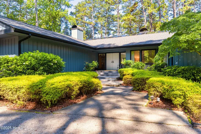 $1,287,000 | 185 Ponte Vedra Drive, Pinehurst, NC 28374