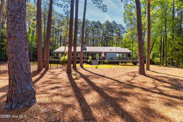 $1,287,000 | 185 Ponte Vedra Drive, Pinehurst, NC 28374