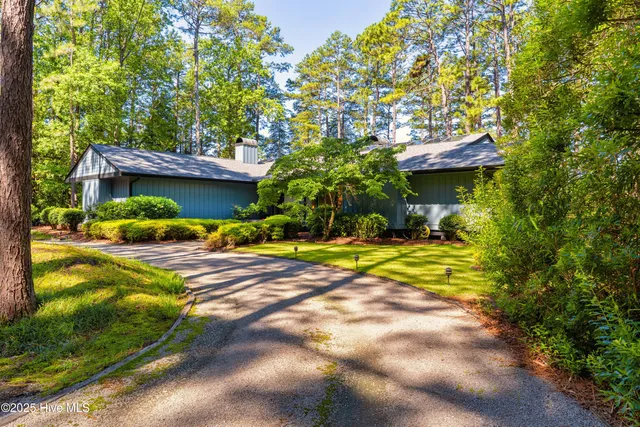 $1,287,000 | 185 Ponte Vedra Drive, Pinehurst, NC 28374