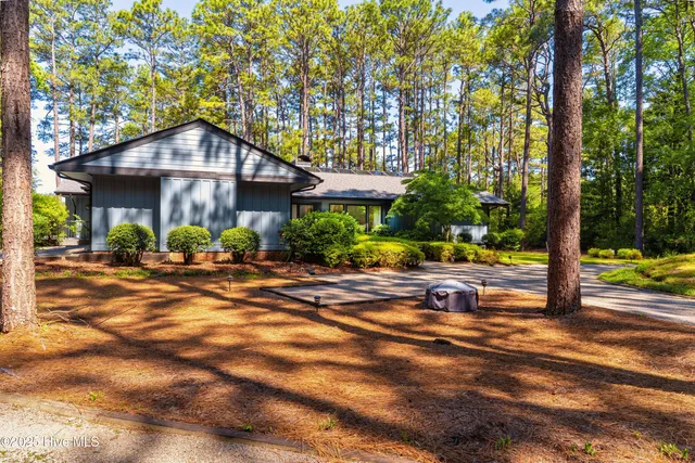 $1,287,000 | 185 Ponte Vedra Drive, Pinehurst, NC 28374