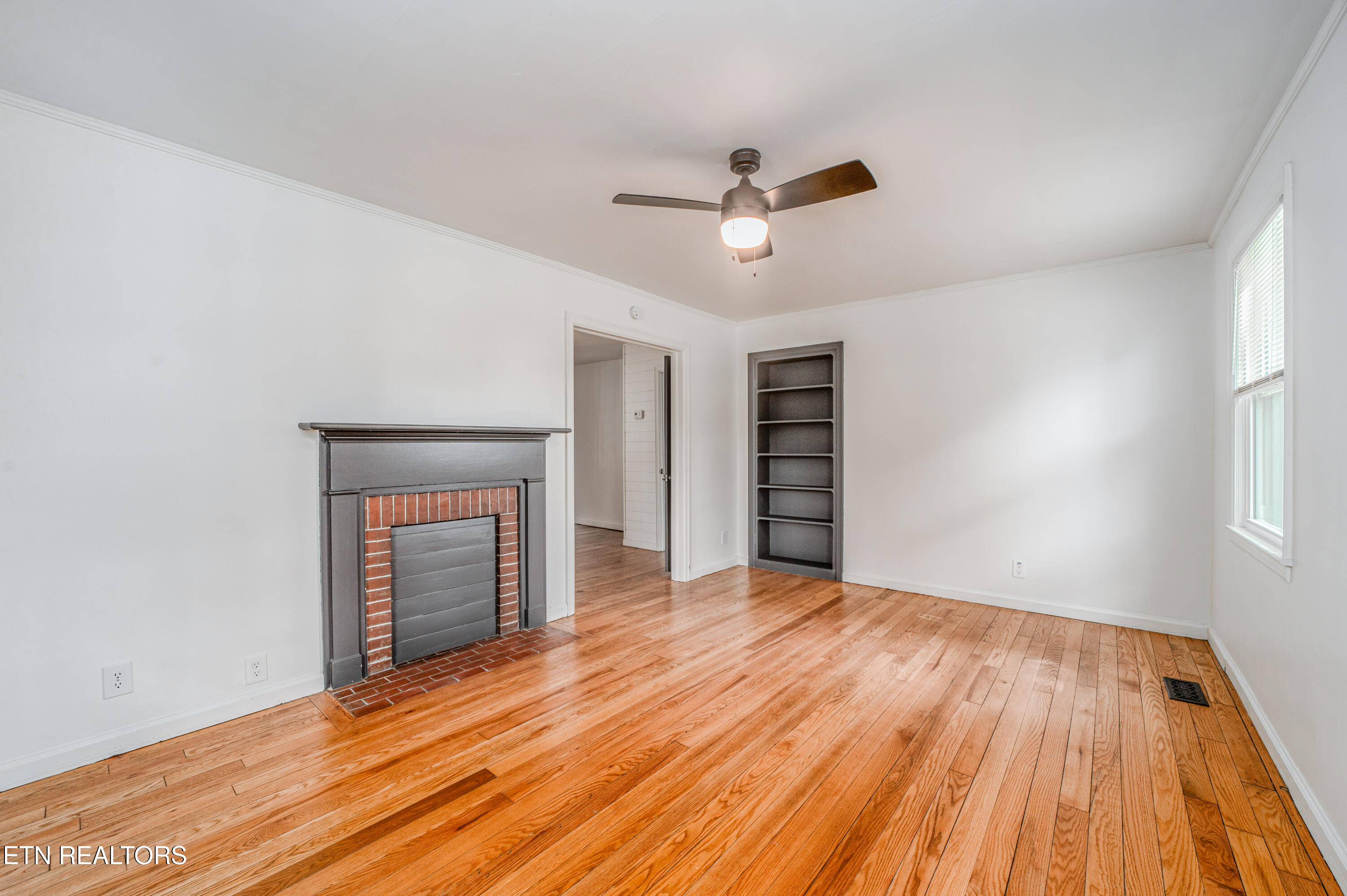 1751 North Wright Road Alcoa, TN 37701 - Photo 6 of 24 1751-N-Wright-15