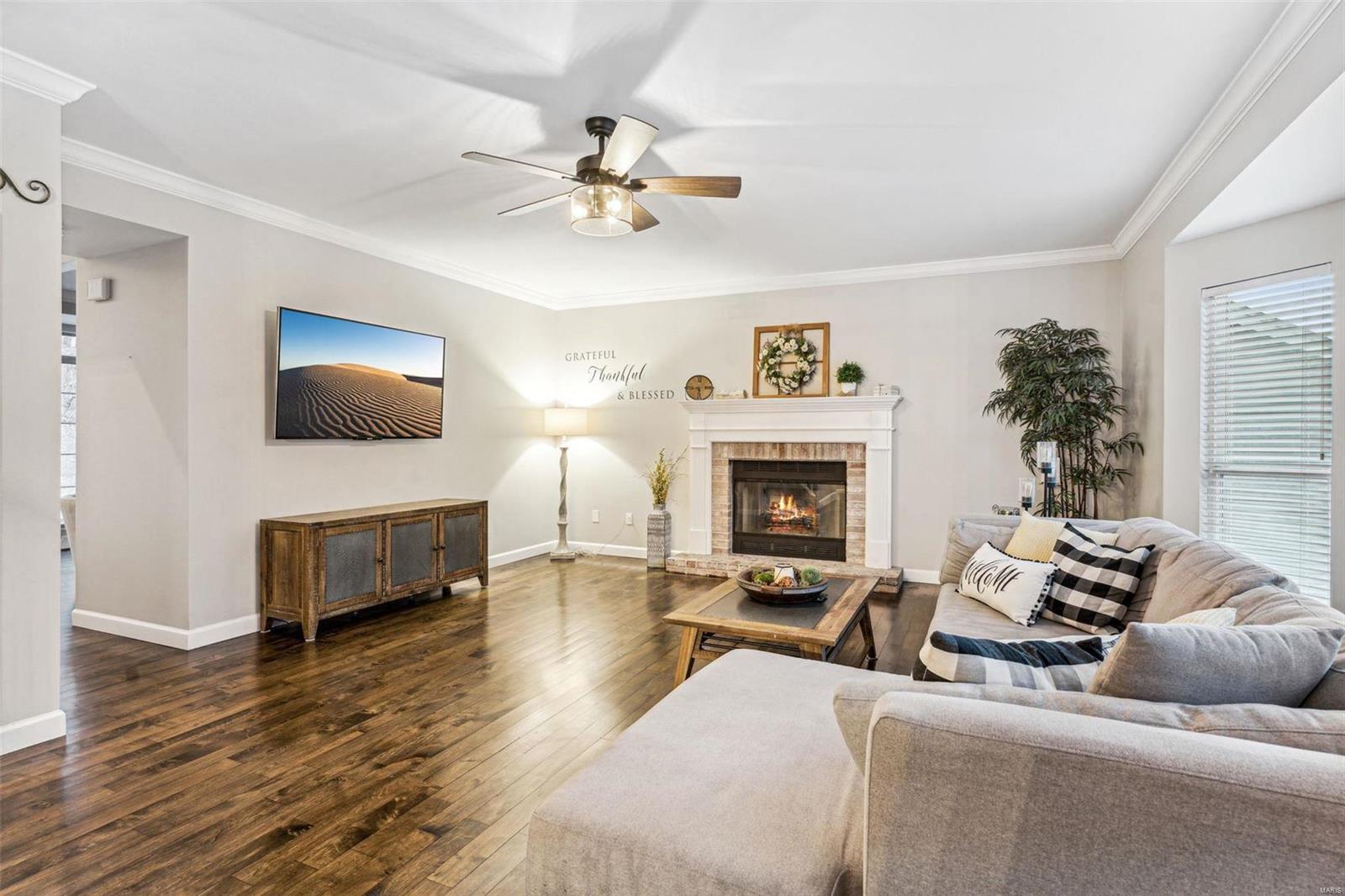 389 Gateford Drive Ballwin, MO 63021 - Photo 8 of 31