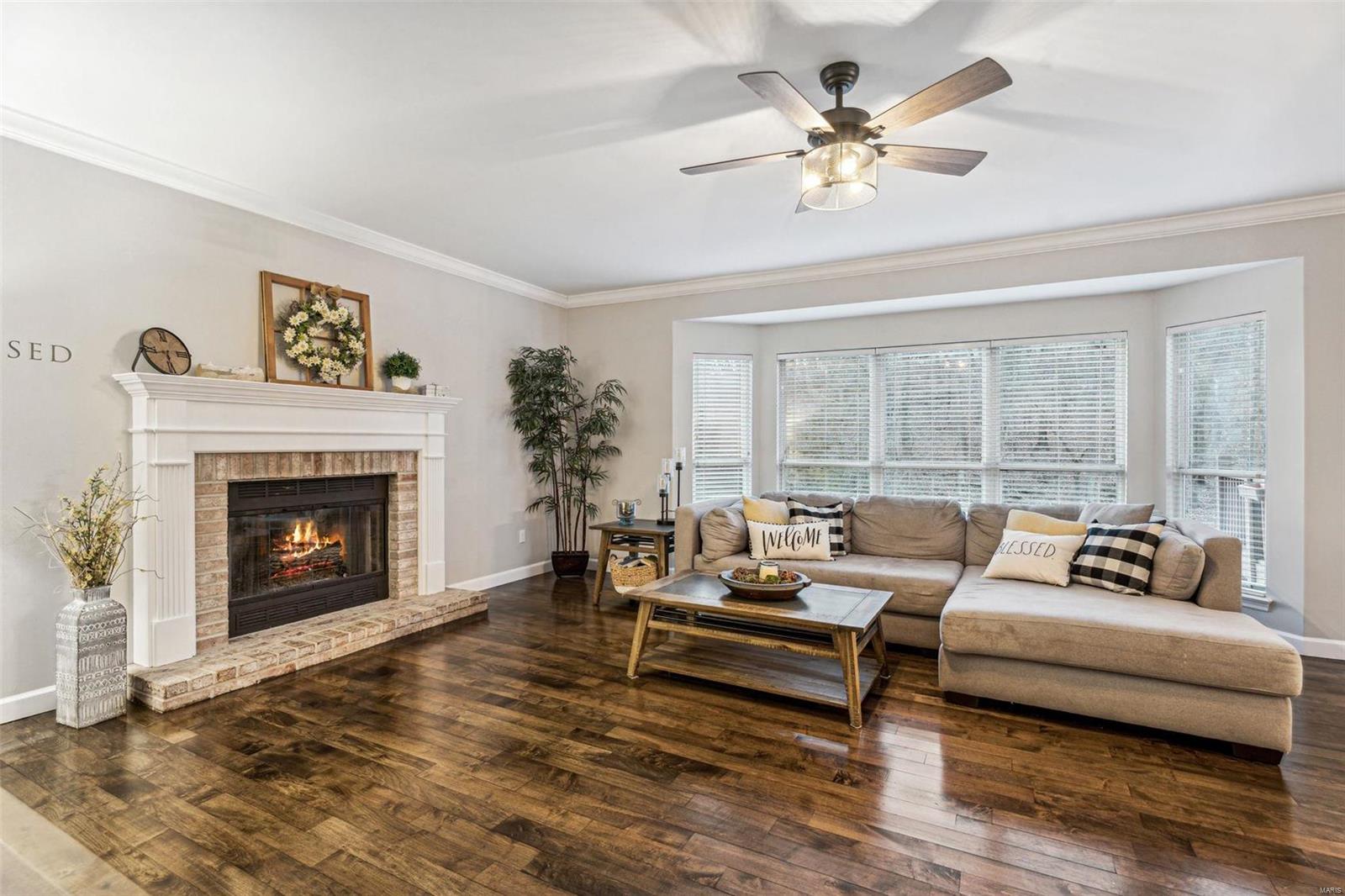 389 Gateford Drive Ballwin, MO 63021 - Photo 9 of 31