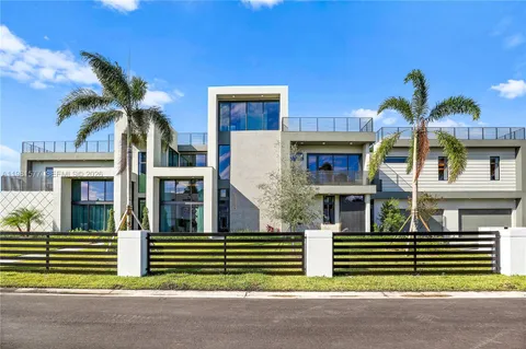 $7,500,000 | 2311 Southwest 108th Terrace, Davie, FL 33324