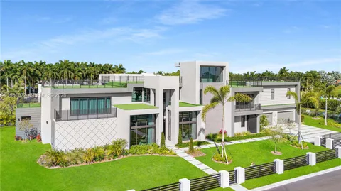 $7,500,000 | 2311 Southwest 108th Terrace, Davie, FL 33324