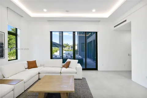 $7,500,000 | 2311 Southwest 108th Terrace, Davie, FL 33324