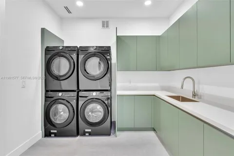 $7,500,000 | 2311 Southwest 108th Terrace, Davie, FL 33324