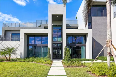 $7,500,000 | 2311 Southwest 108th Terrace, Davie, FL 33324